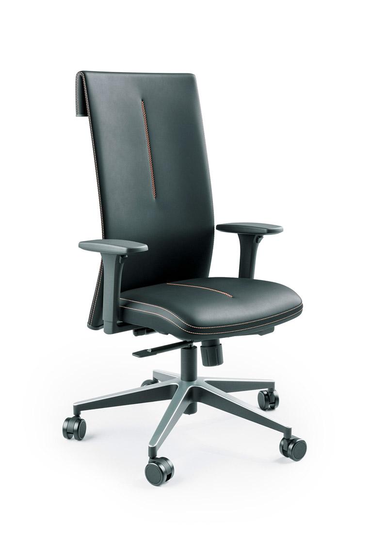 Poltrona Presidente Leef 45101 Syncron – braços 4D – couro natural – base Twin alumínio preto